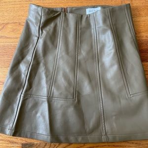 Fake leather skirt